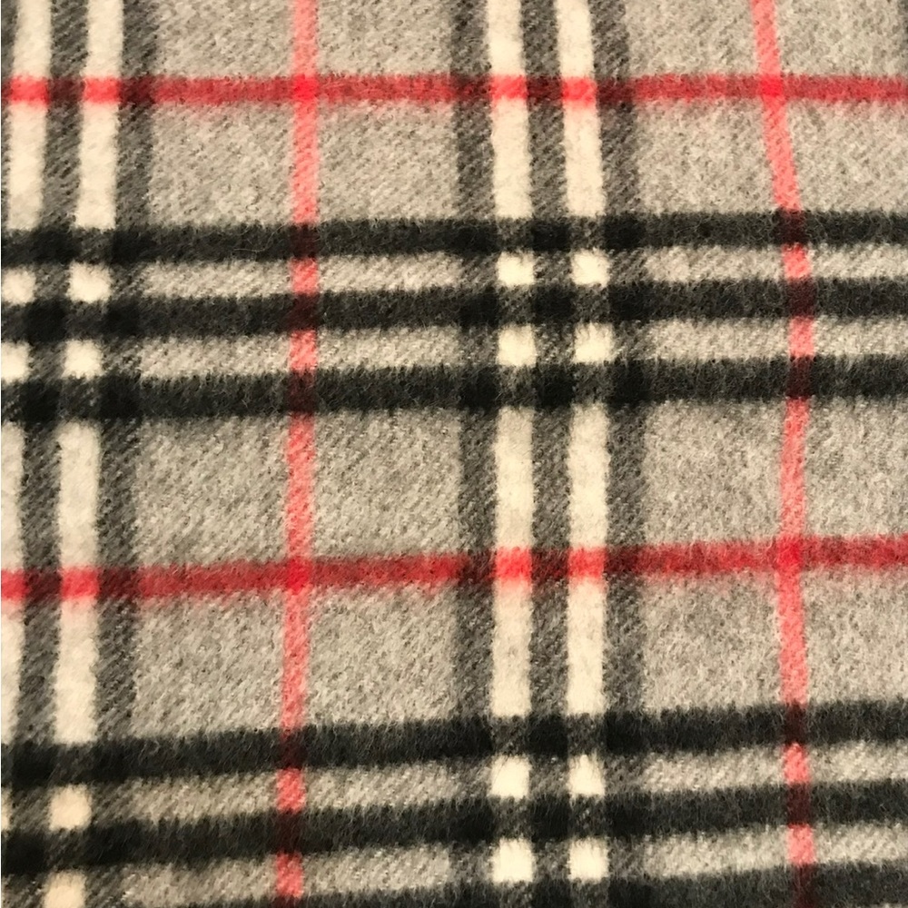 BURBERRY Cashmere Wool Scarf Gray Check MADE IN ENGLAND - Picture 4 of 7
